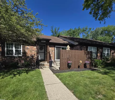 35340 Bristlecone, Clinton Township, MI 48035