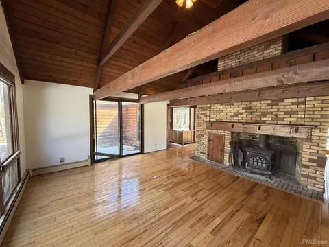 Living - n17537 County Road 400, Powers, MI 49874 photo 2 of 8