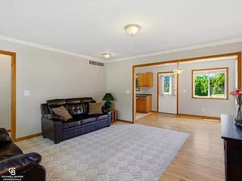 Living - 467 Dixie, Algonac, MI 48001 photo 1 of 1