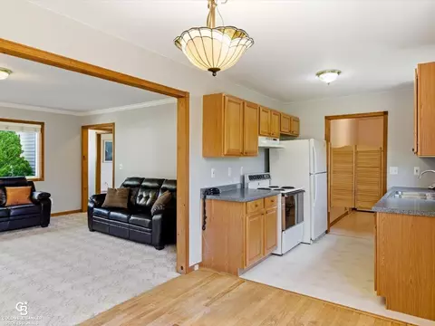 Kitchen - 467 Dixie, Algonac, MI 48001 photo 1 of 3