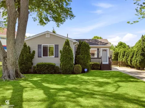 Exterior - 467 Dixie, Algonac, MI 48001 photo 1 of 5