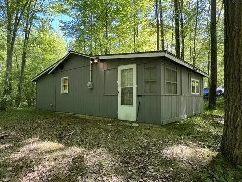 5130 Fairview, Harrison, MI 48625