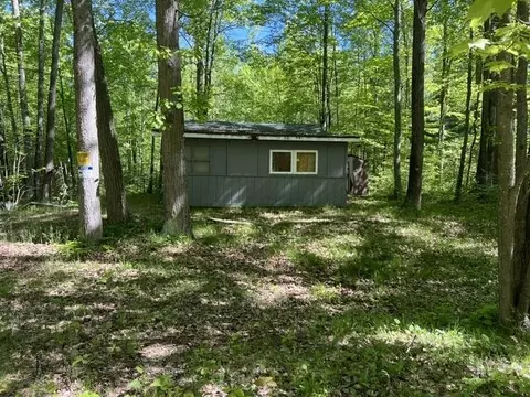 5130 Fairview, Harrison, MI 48625 photo 2