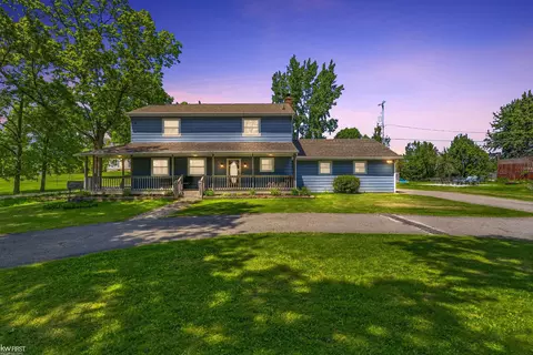 4216 Lahring, Linden, MI 48451