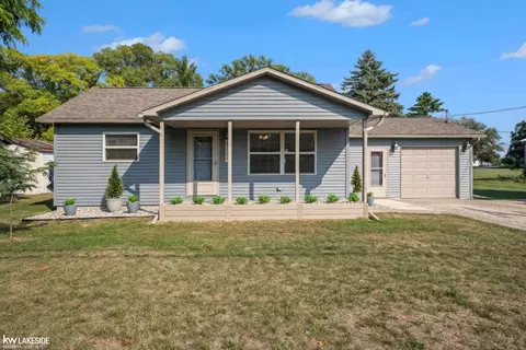 8604 Larned, Port Austin, MI 48467