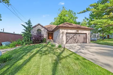 5531 N Clarence, Sanford, MI 48657
