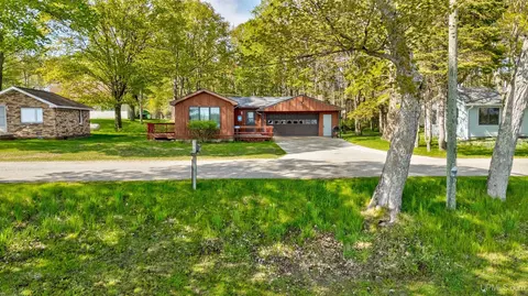 8166 Arrowhead # W, Manistique, MI 49854