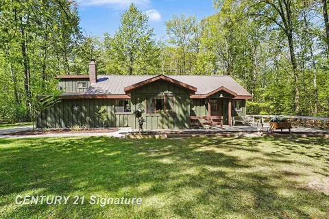 5757 Oak, Rose City, MI 48654