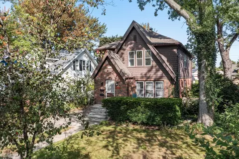 925 E 2nd, Royal Oak, MI 48067