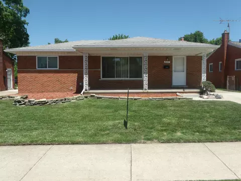 8467 Darlene, Warren, MI 48093