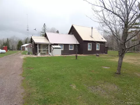 18927 N Norwich, Bergland, MI 49910