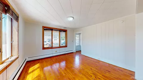 Living - 200 N Third, Ishpeming, MI 49849 photo 4 of 6