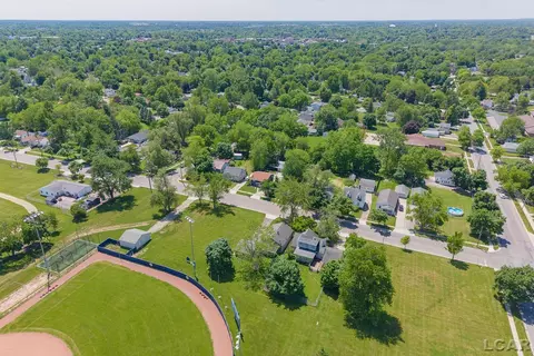 View/Area - 922 Addison, Adrian, MI 49221 photo 7 of 7