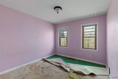 Bedroom - 922 Addison, Adrian, MI 49221 photo 1 of 4