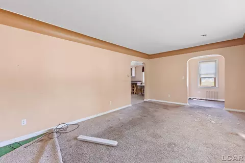 Living - 922 Addison, Adrian, MI 49221 photo 3 of 4