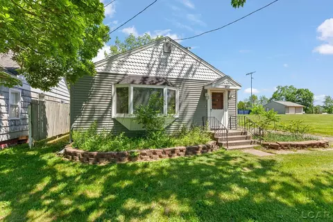 Other - 922 Addison, Adrian, MI 49221 photo 7 of 8