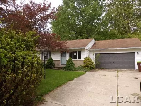 164 Pleasant Knl, Adrian, MI 49221
