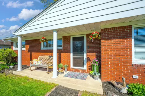 46891 Roselane, New Baltimore, MI 48047