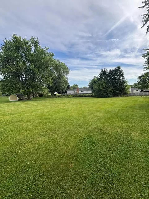 0 Skylark, Jackson, MI 49201