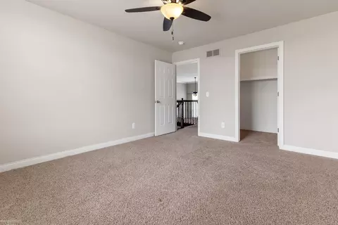 19462 Elkhound, Macomb, MI 48044 photo 20