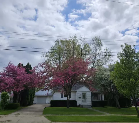 1427 W King, Owosso, MI 48867