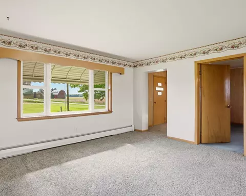 Living - 12563 Townline, Frankenmuth, MI 48734 photo 1 of 5
