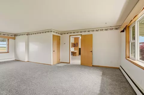 Living - 12563 Townline, Frankenmuth, MI 48734 photo 4 of 5