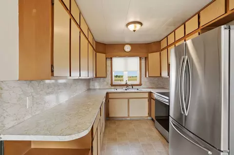 Kitchen - 12563 Townline, Frankenmuth, MI 48734 photo 1 of 5