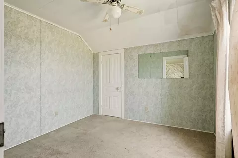 Bedroom - 12563 Townline, Frankenmuth, MI 48734 photo 6 of 7