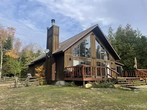 4971 W Michibay, Manistique, MI 49854