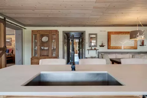 Kitchen - 6865 Co Rd Prb, Ishpeming, MI 49849 photo 5 of 8