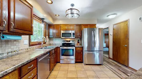 Kitchen - 205 N Rose, Ishpeming, MI 49849 photo 5 of 5