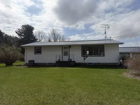 2854 S Ransom, Ashley, MI 48806