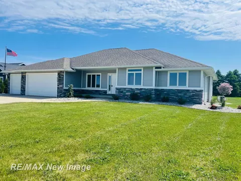 6958 Pleasant Rdg, Saginaw, MI 48603