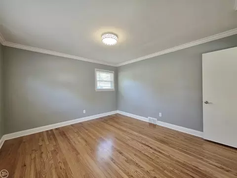 Bedroom - 264 Phillips, Clawson, MI 48017 photo 2 of 5