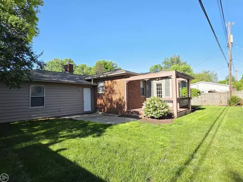 Exterior - 264 Phillips, Clawson, MI 48017 photo 8 of 9