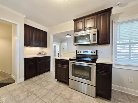 Kitchen - 264 Phillips, Clawson, MI 48017 photo 4 of 4