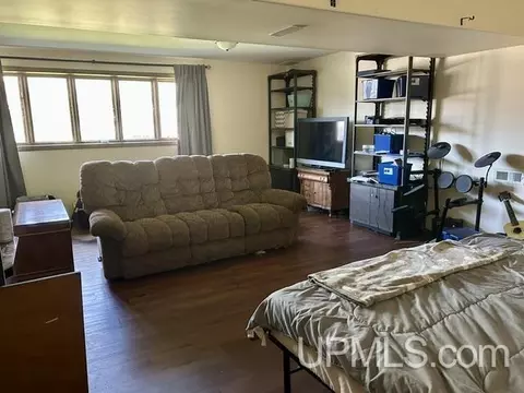 Other - 1525 Glenwood Ln, Ishpeming, MI 49849 photo 6 of 9