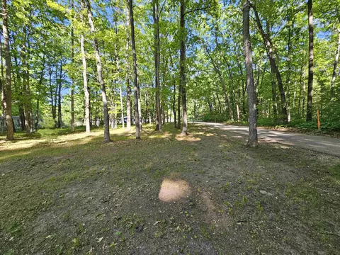 Exterior - 515 Coleman, Harrison, MI 48625 photo 2 of 4