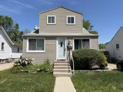 7067 Chalmers Ave, Warren, MI 48091