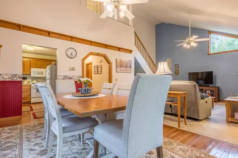 Dining - 4636 Salisbury, Gladwin, MI 48624 photo 2 of 2