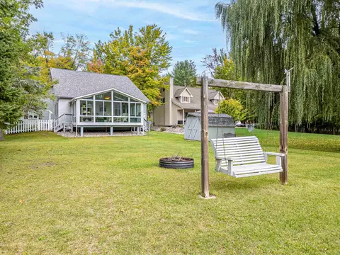 Exterior - 4636 Salisbury, Gladwin, MI 48624 photo 10 of 15