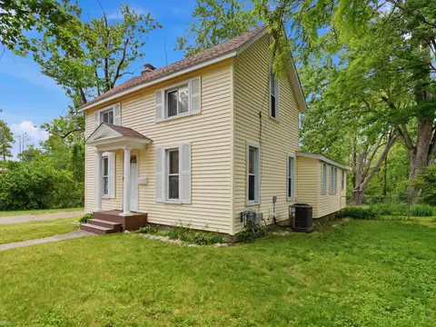 Exterior - 328 S 3rd, Brighton, MI 48116 photo 3 of 11