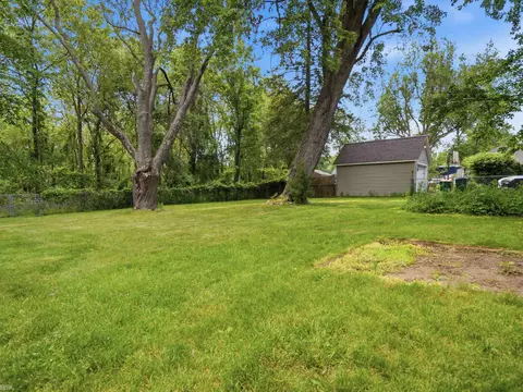 Exterior - 328 S 3rd, Brighton, MI 48116 photo 10 of 11