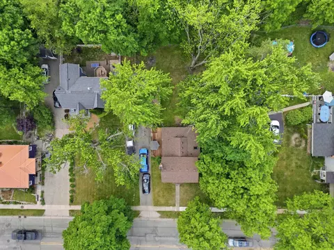 View/Area - 328 S 3rd, Brighton, MI 48116 photo 3 of 4