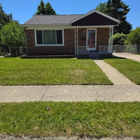 16084 Hauss, Eastpointe, MI 48021