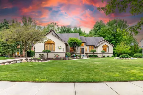 43737 Saint Julian, Sterling Heights, MI 48314