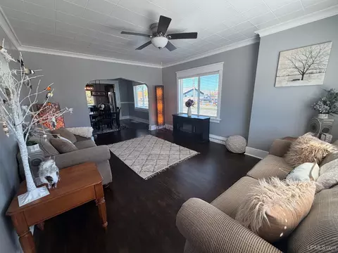 Living - 200 S 22, Escanaba, MI 49829 photo 2 of 3