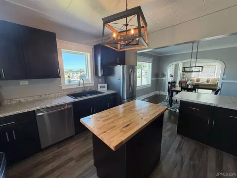Kitchen - 200 S 22, Escanaba, MI 49829 photo 2 of 3