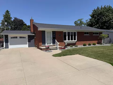 4938 Buckthorne, Saginaw, MI 48603